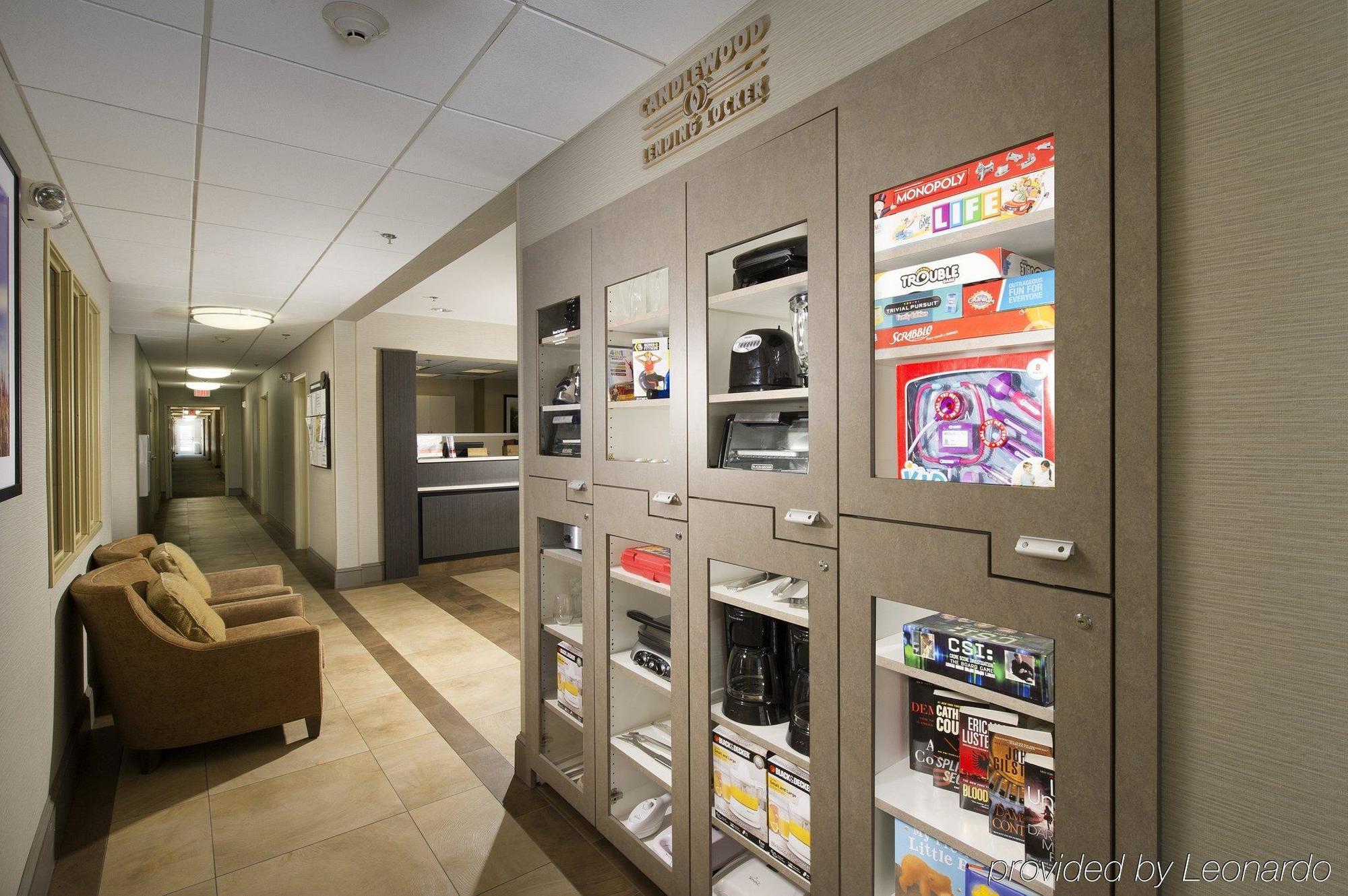 Hotel Stayapt Alexandria-fort Belvoir 2*