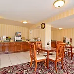 Stayapt Suites Alexandria-Fort Belvoir 