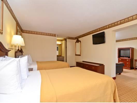 Hotel Stayapt Alexandria-fort Belvoir Alexandria